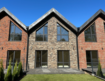 Коттеджный городок Лесная Бавария, Зубра