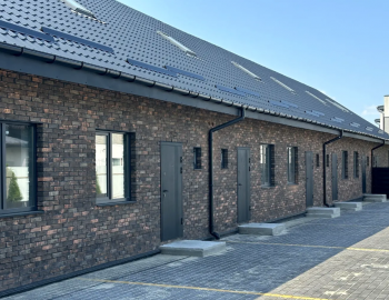 Таунхаус Молодежная Бавария, Хотов