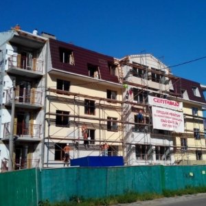 Новобудова, клубний дім Приозерний-24, Київ, Колонтай